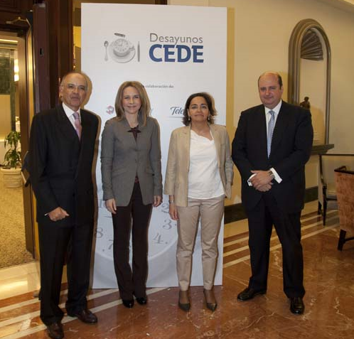desayuno cede